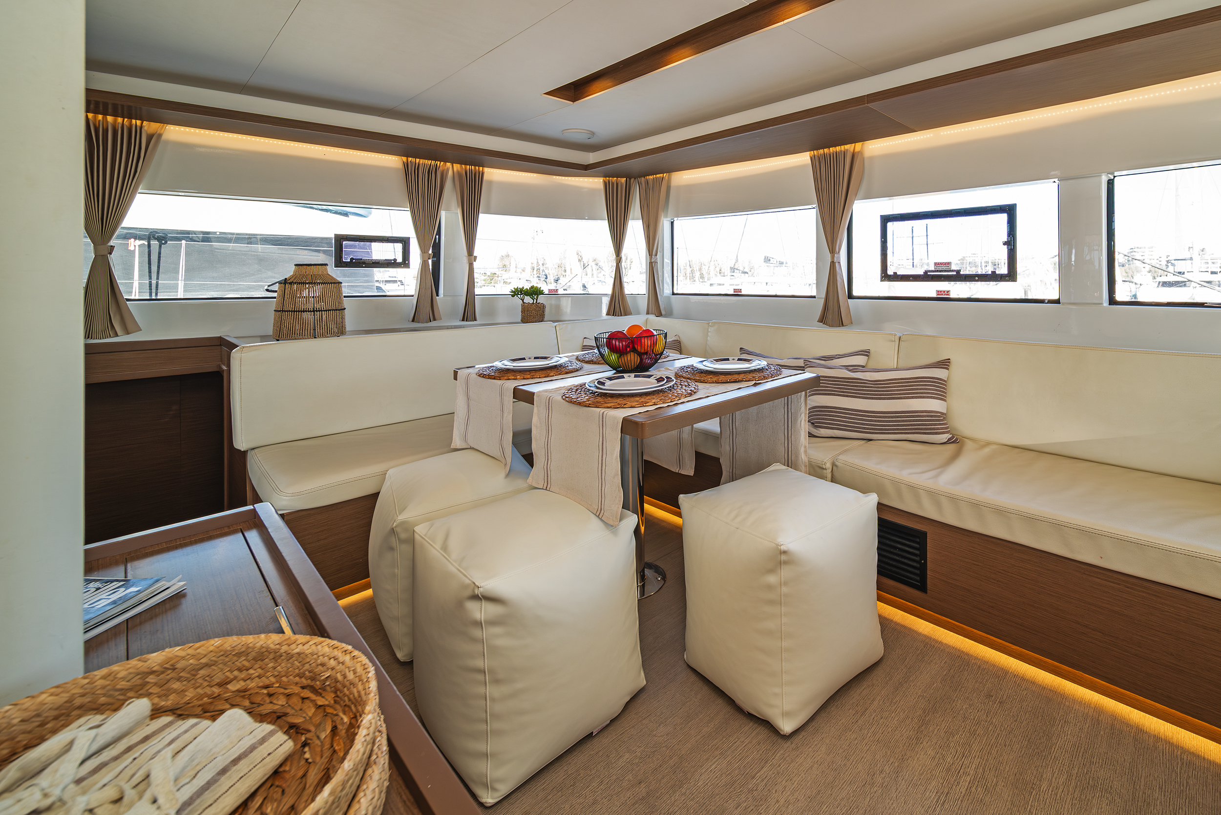 Lagoon 50 - 6 + 2 cab. — photo 10