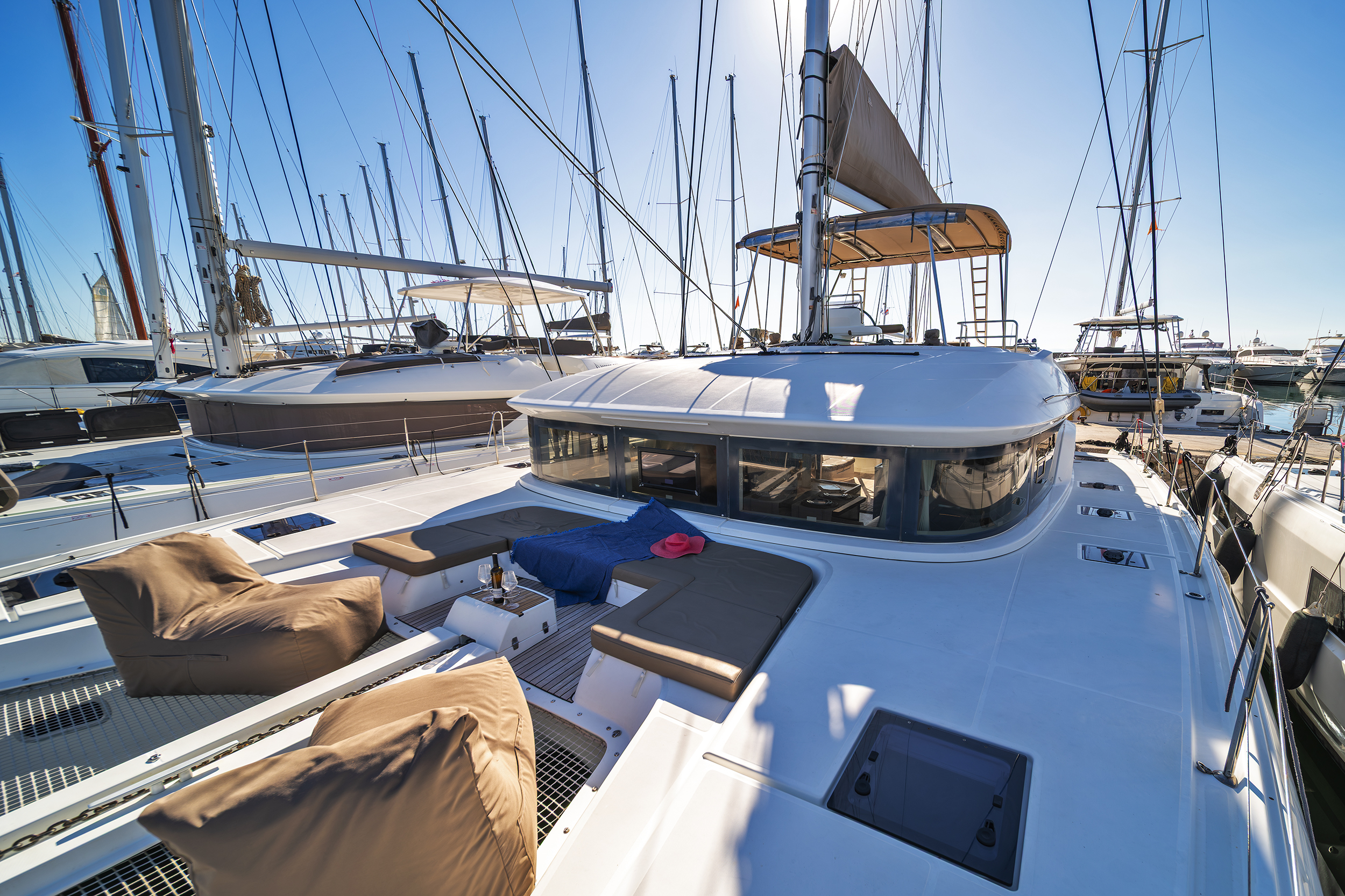 Lagoon 50 - 6 + 2 cab. — photo 14