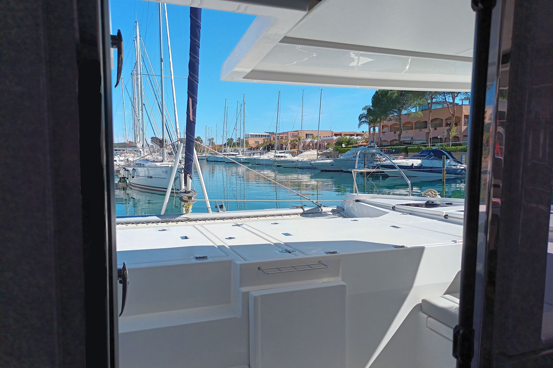 Photo #22 - Leopard 45 (Lady Mara) in Palma - 63952