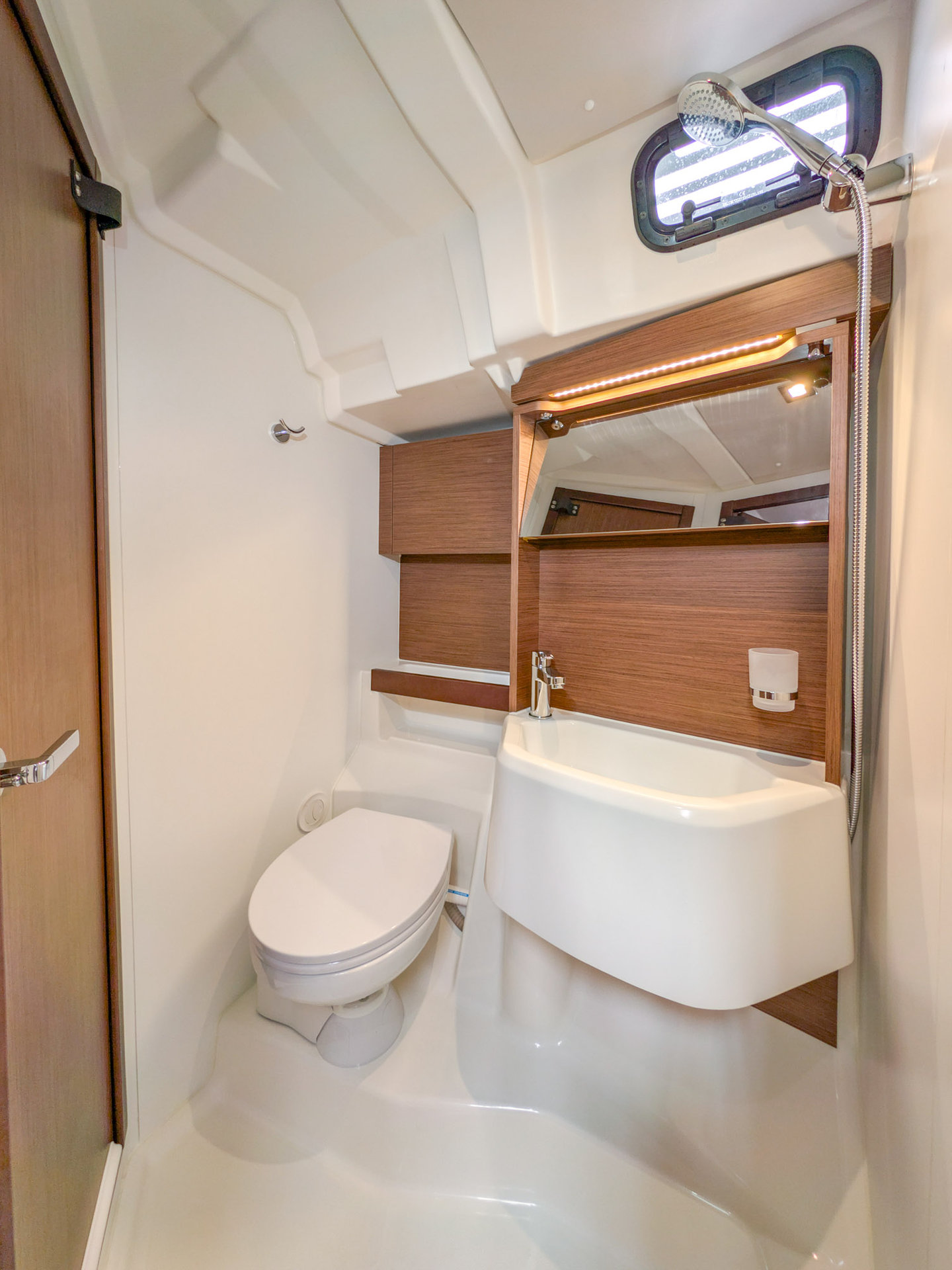 Oceanis 51.1 - 5 + 1 cab. — photo 26