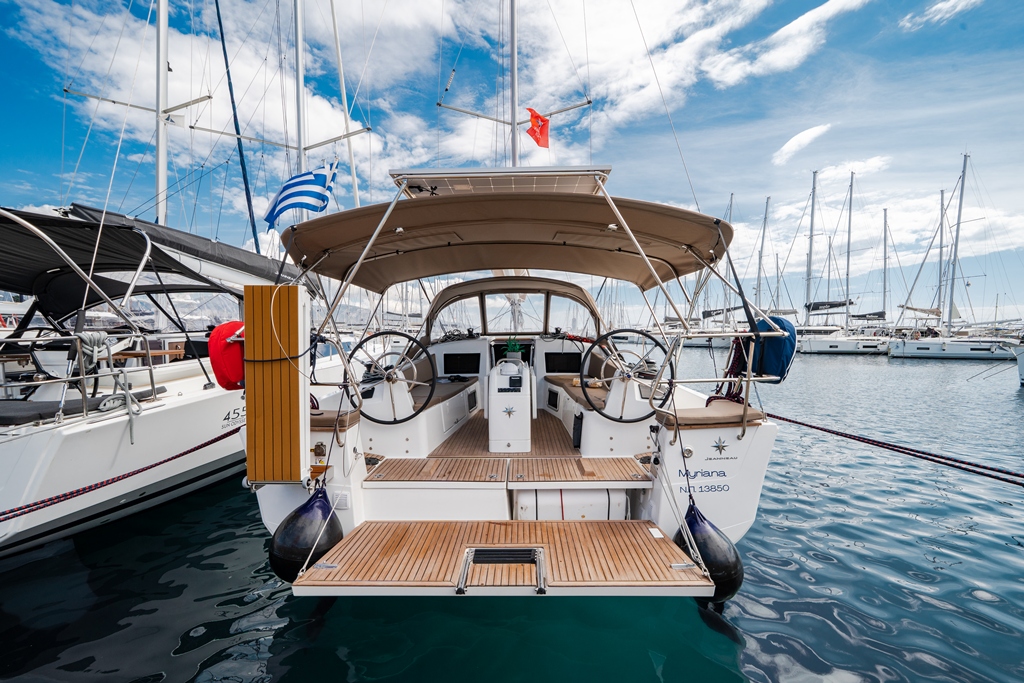 Sun Odyssey 415 — photo 6