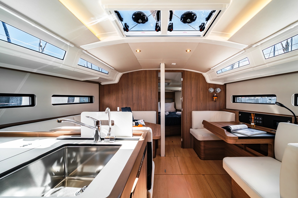 Sun Odyssey 415 — photo 7