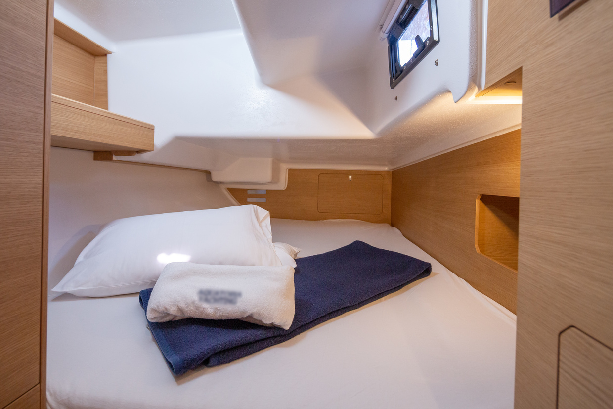 Elan E4 — photo 16
