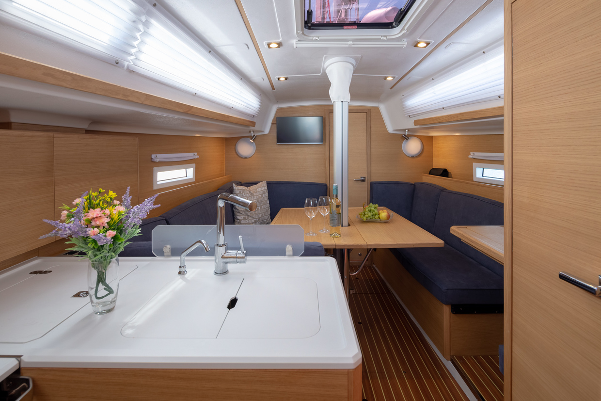 Elan E4 — photo 13