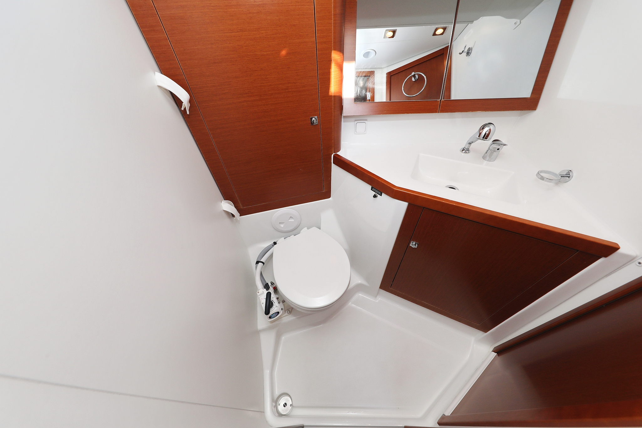 Photo #37 - Oceanis 45 - 4 cab. (Barbarella II) en Trogir - 44176