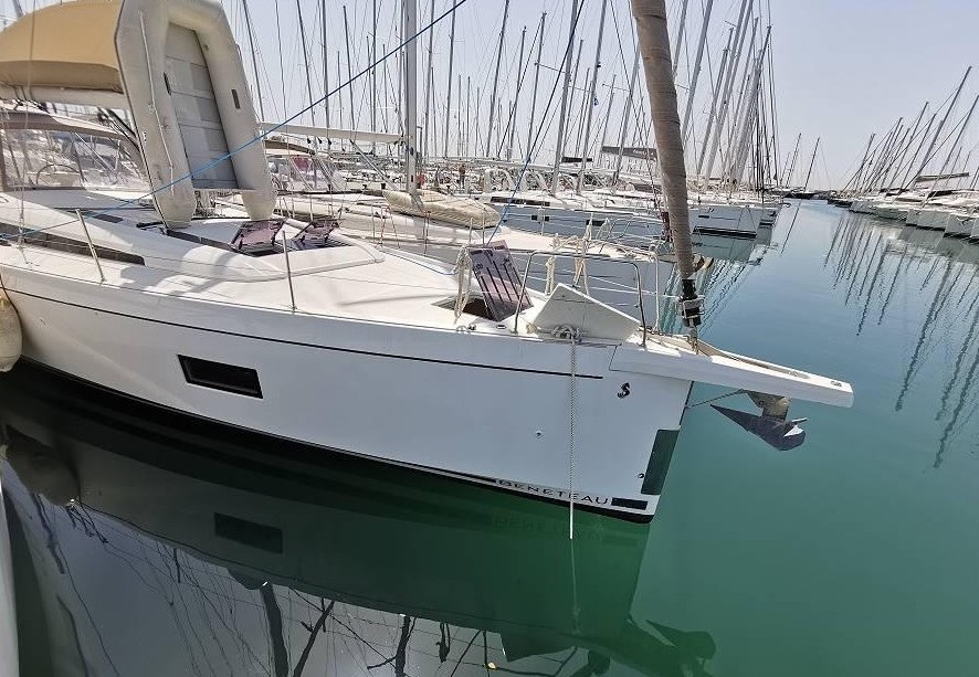 Photo #4 - Oceanis 51.1 (Amelia) en Athènes - 63997