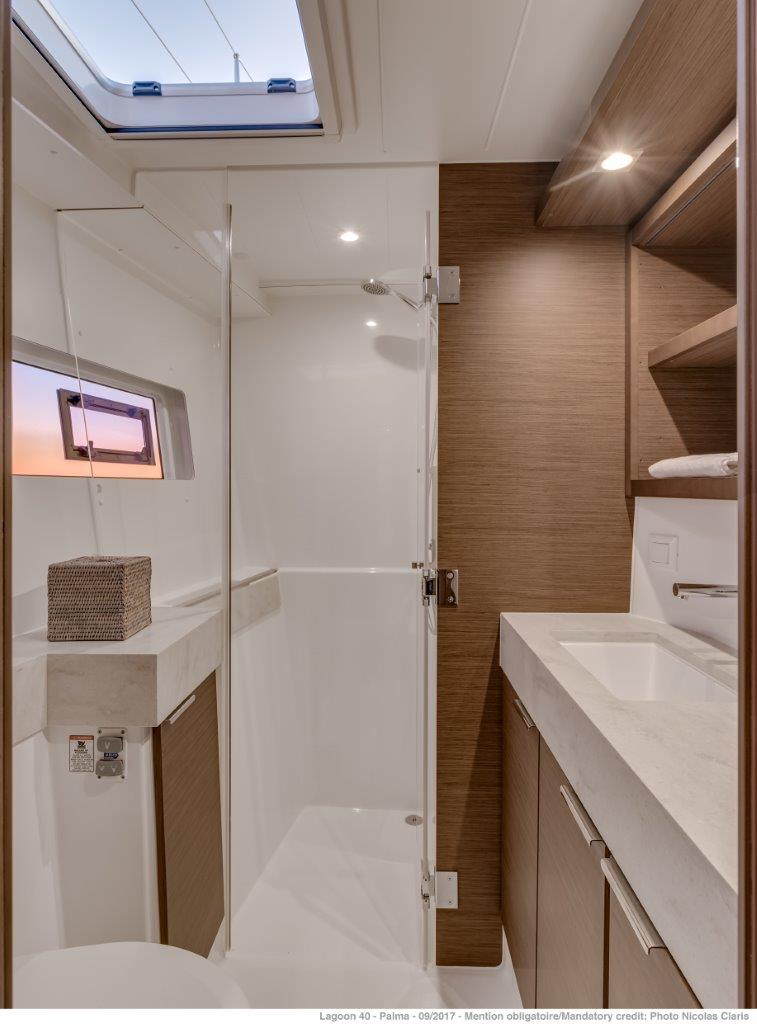 Photo #12 - Lagoon 40 - 4 + 2 cab (Nathalie) in Kastela - 64019