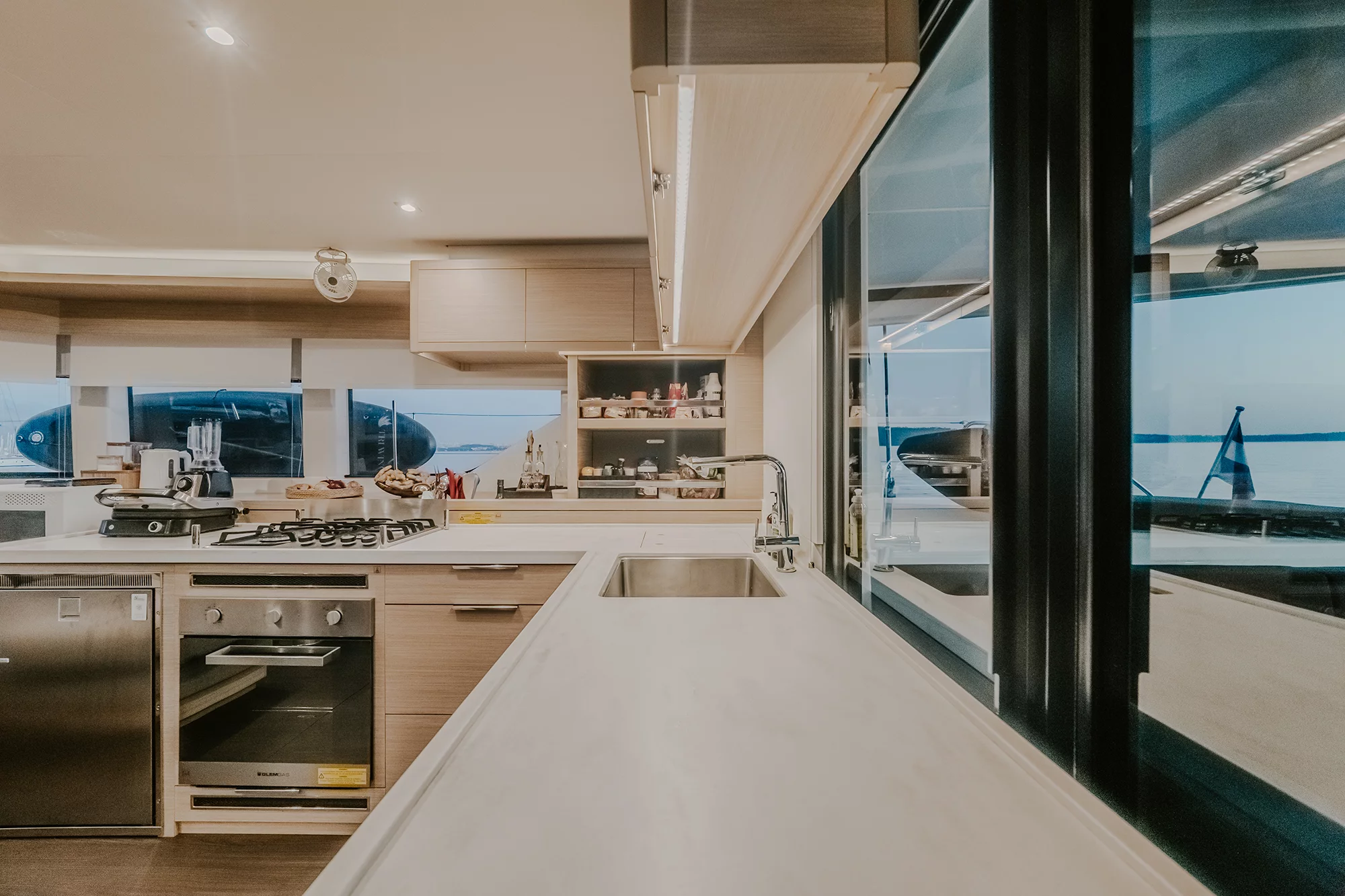 Lagoon 55 - 5 + 2 cab. (Ossus)  - 16