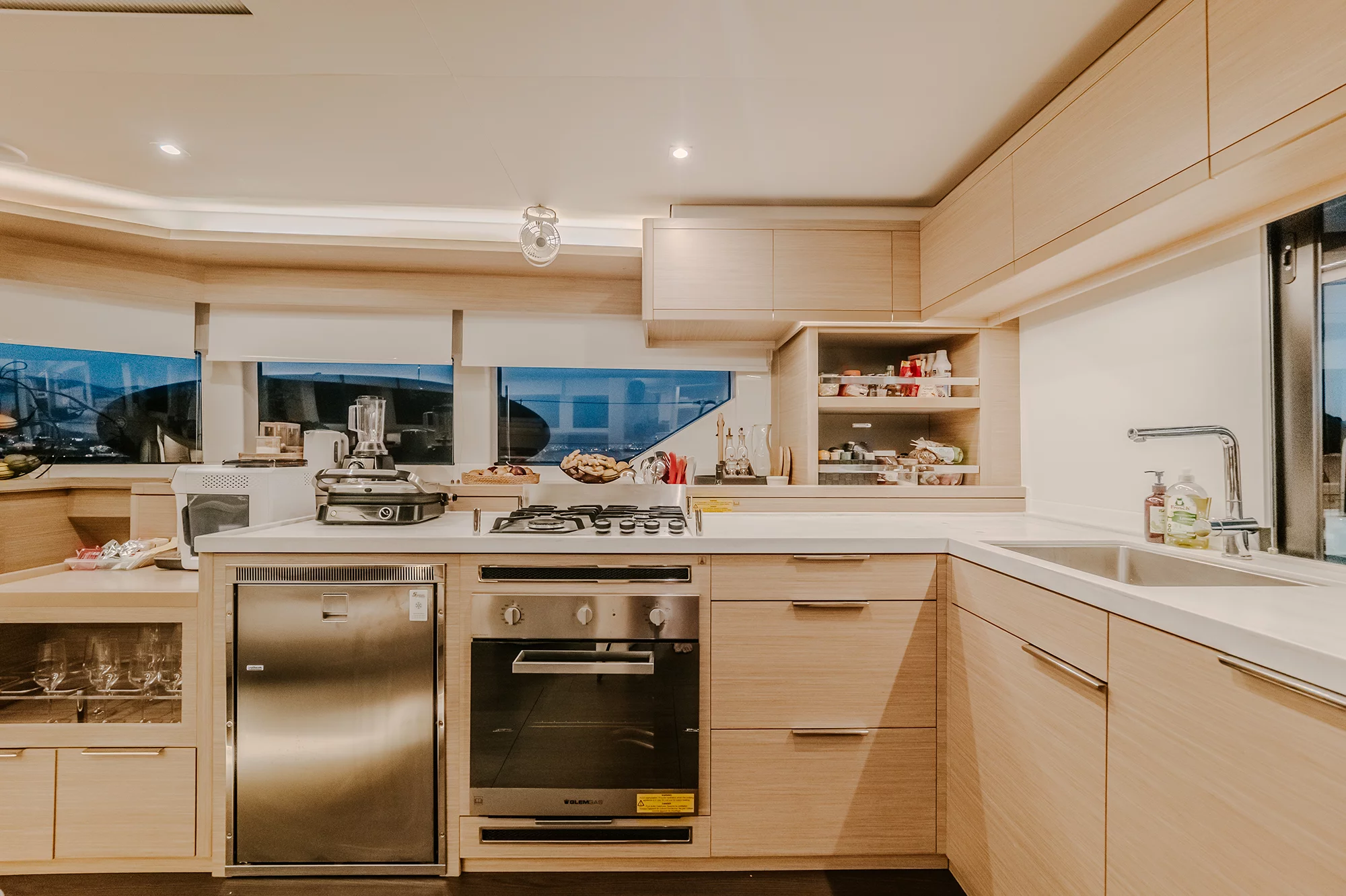 Lagoon 55 - 5 + 2 cab. (Ossus)  - 18