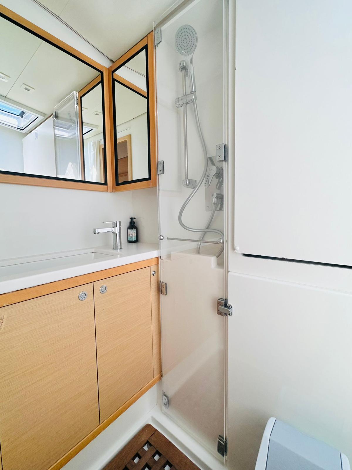 Photo #23 - Lagoon 52 F - 6 + 2 cab. (Madonna of Adriatic) en Split - 64117