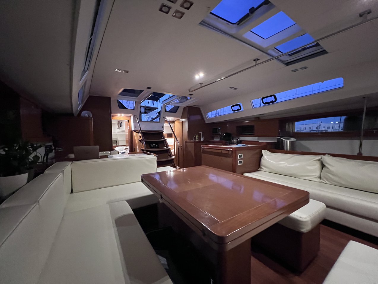 Photo #8 - Oceanis 60 - 4 + 1 cab. (Eol I) en Split - 64118