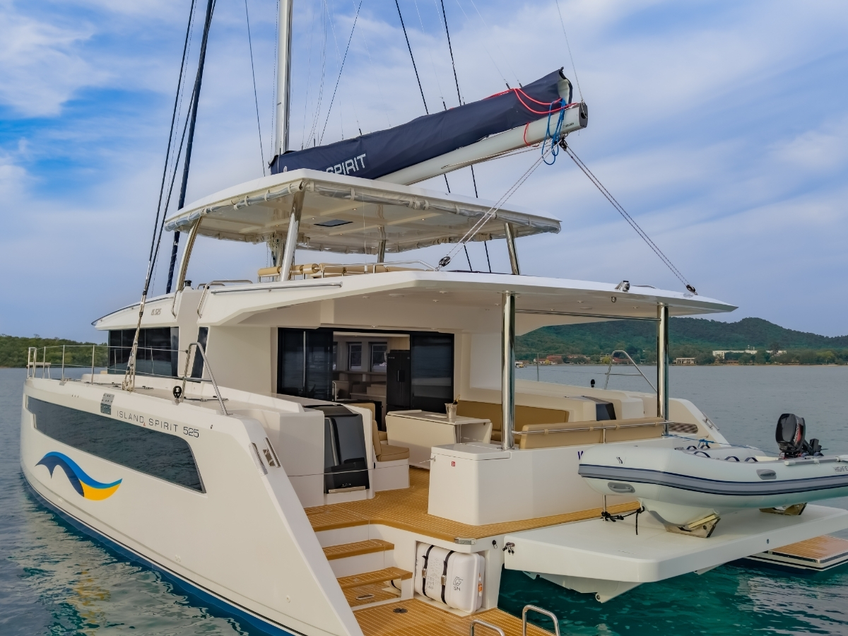 Island Spirit 525E — photo 6