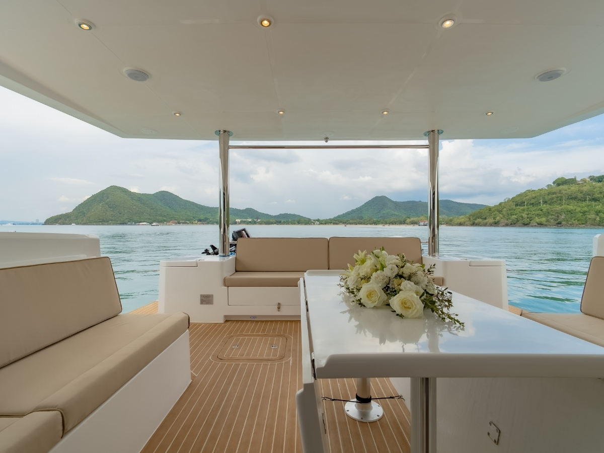 Island Spirit 525E — photo 19