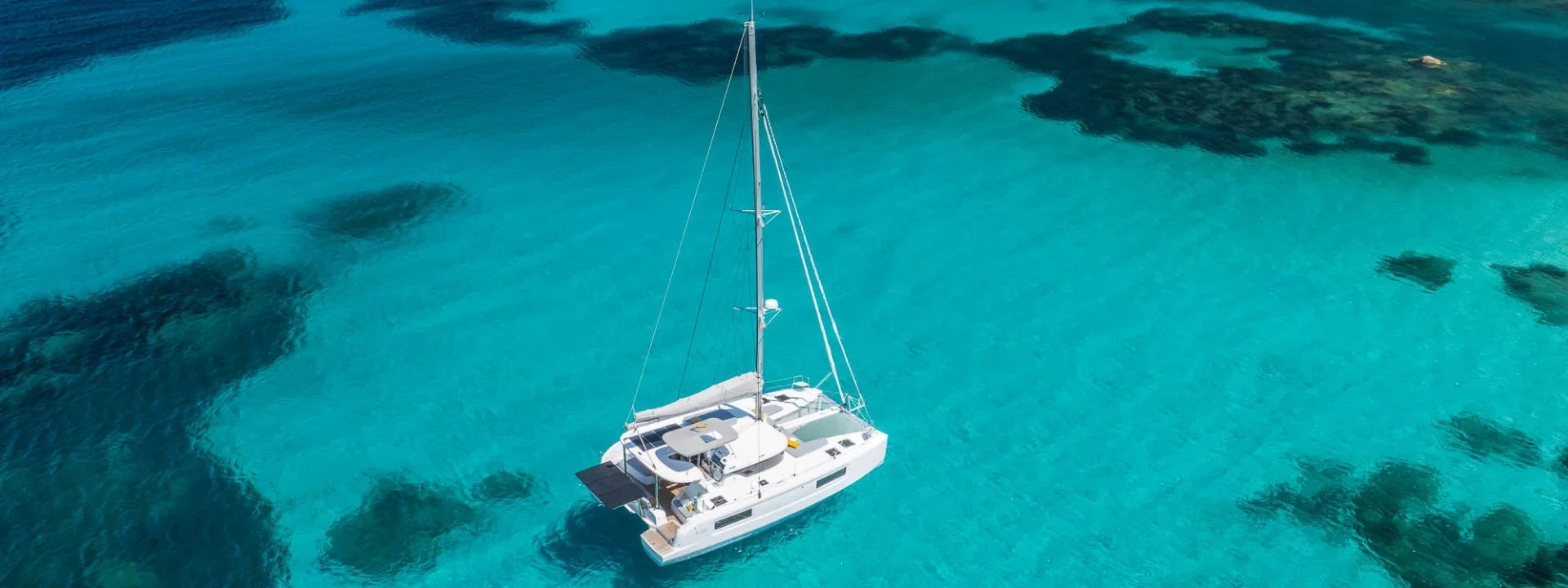 Lagoon 38 - 4 + 2 cab. (Blue Horizon)  - 11