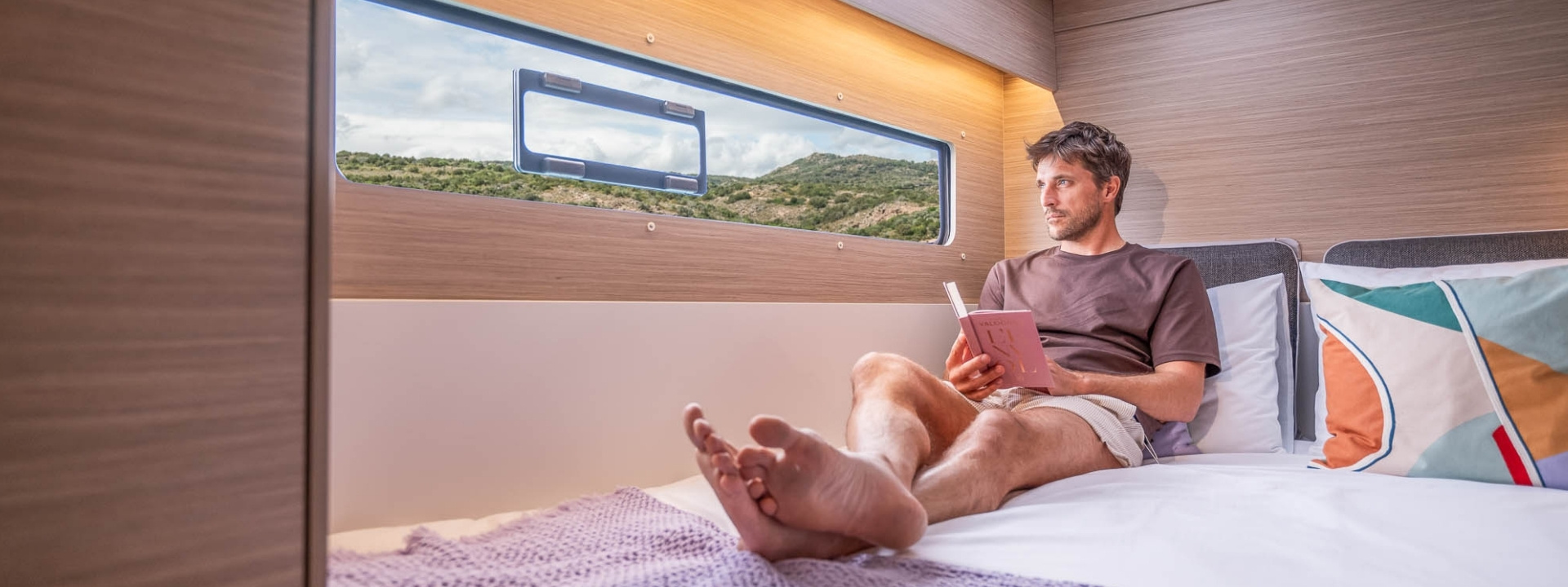 Photo #14 - Lagoon 38 - 4 + 2 cab. (Blue Horizon) in Kastela - 64096