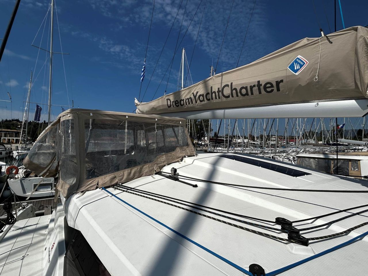 Photo #3 - Fountaine Pajot Astrea 42 - 4 + 2 cab. (HAKUNA MATATA I _G) in Corfu - 64022