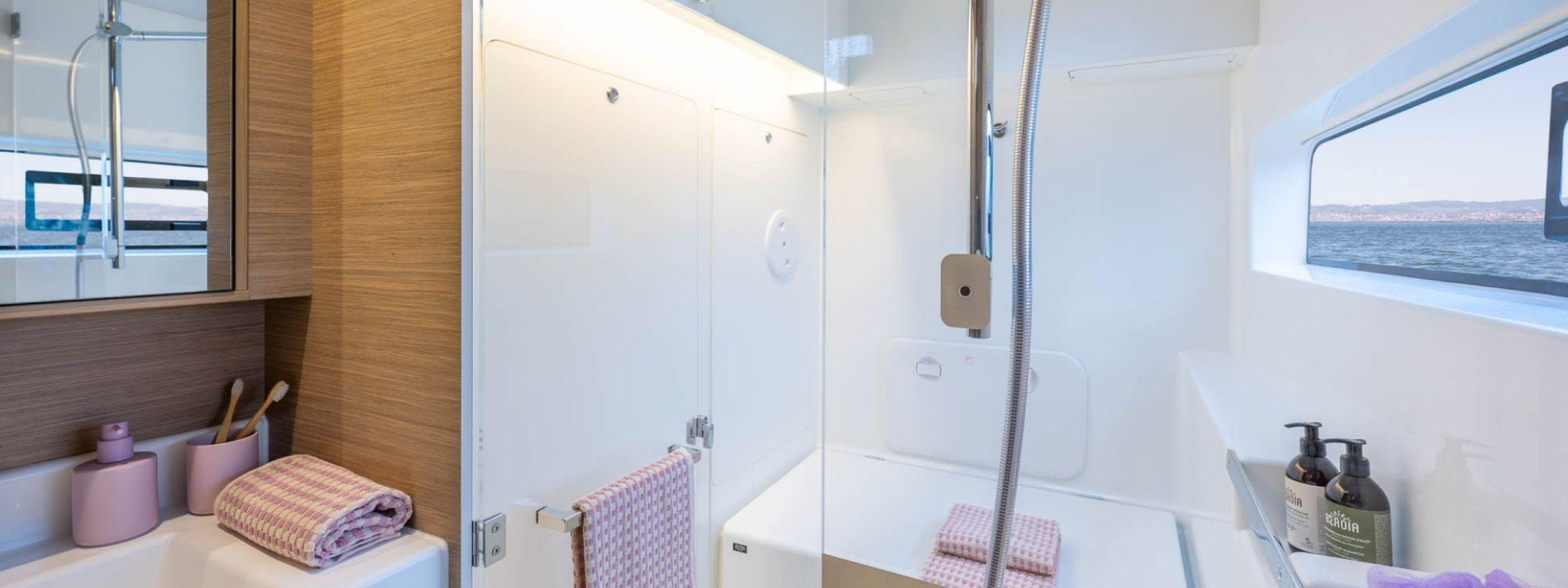 Photo #9 - Lagoon 38 - 4 + 2 cab. (GASPARD) in San Giorgio - 64038