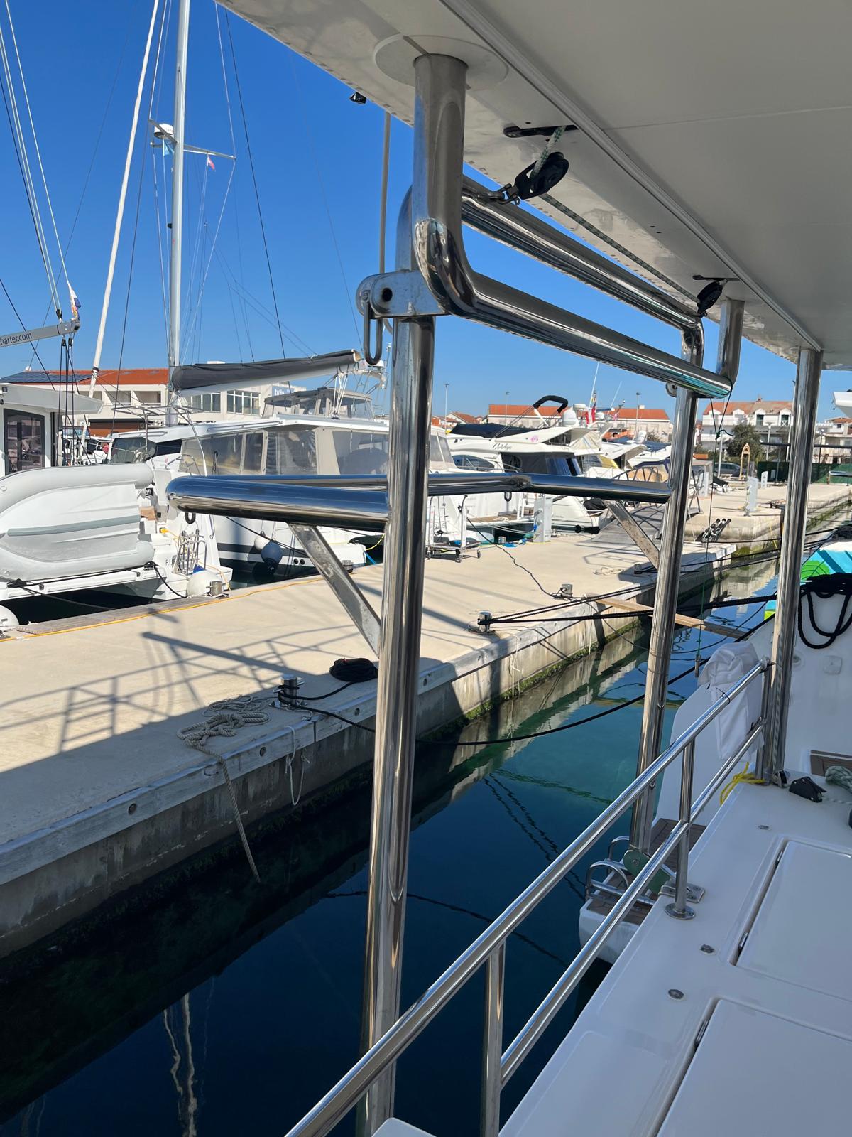 Photo #9 - Dufour 48 Catamaran - 5 + 1 cab. (Dreamland) in Split - 64120