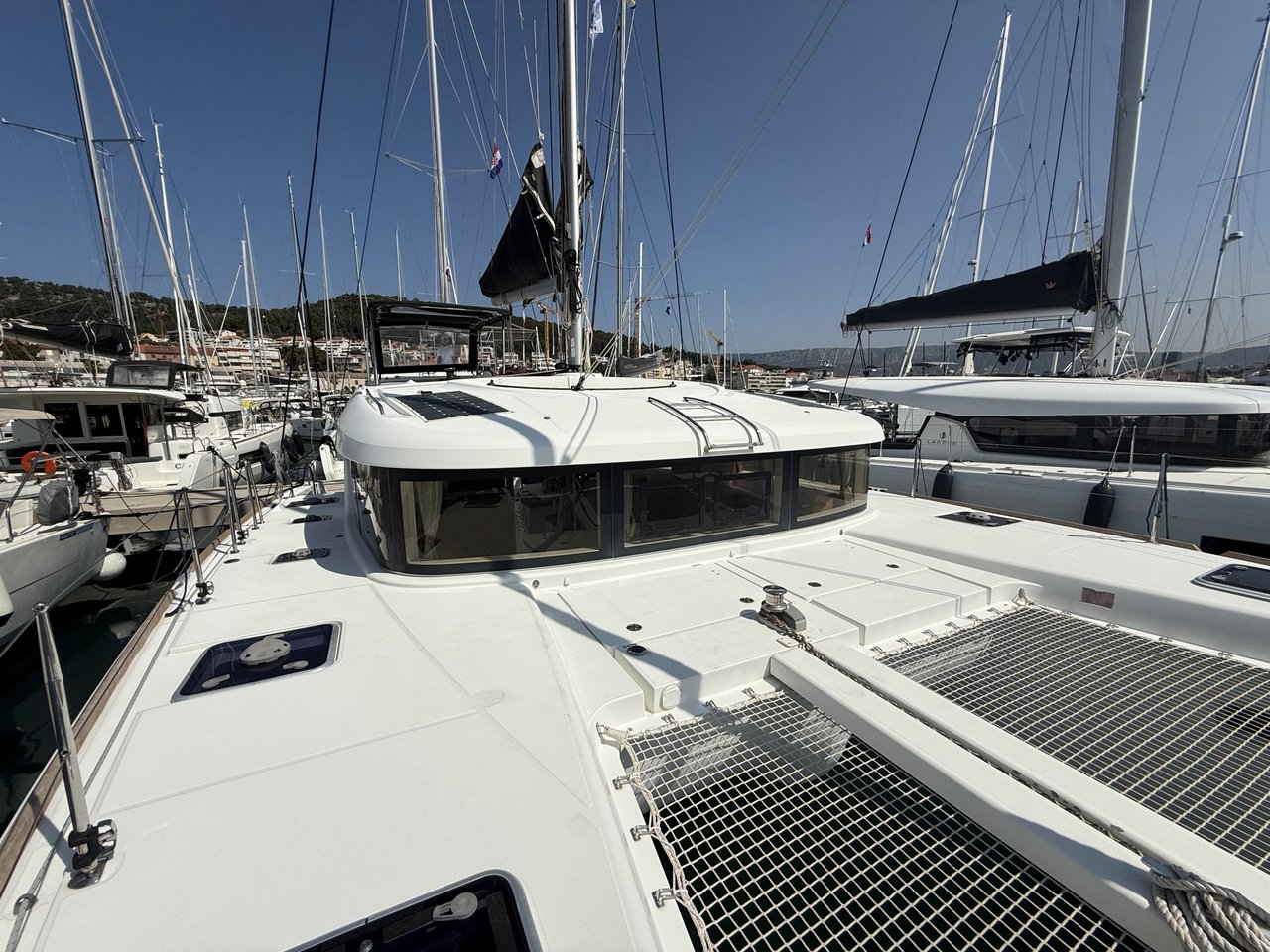 Photo #7 - Lagoon 39 - 4 + 2 cab. (Amazing) in Split - 64122