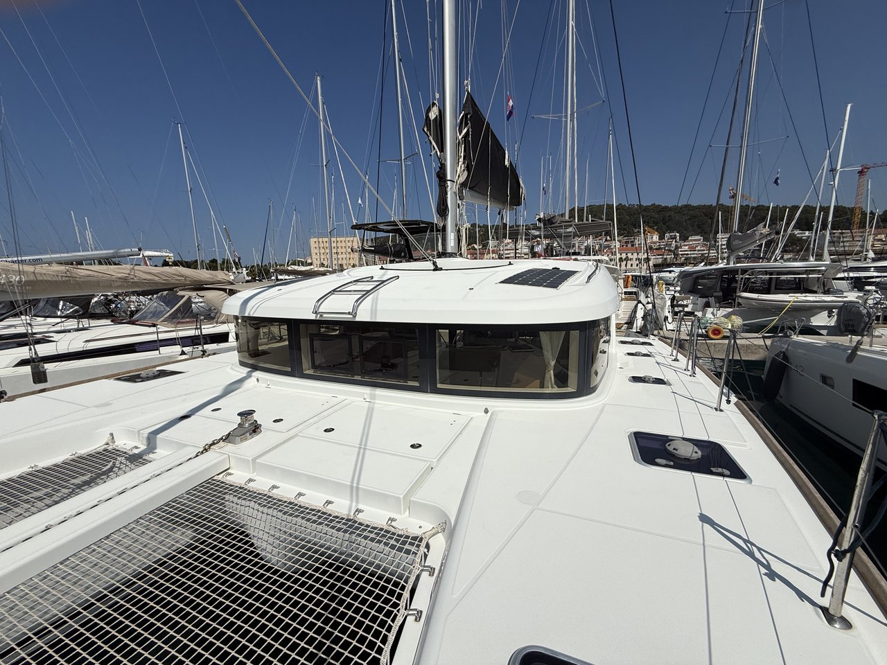 Photo #8 - Lagoon 39 - 4 + 2 cab. (Amazing) in Split - 64122