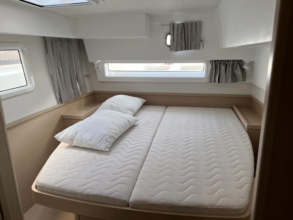 Photo #18 - Lagoon 42 - 4 + 2 cab. (Sissi) in Capo d'Orlando - 64219