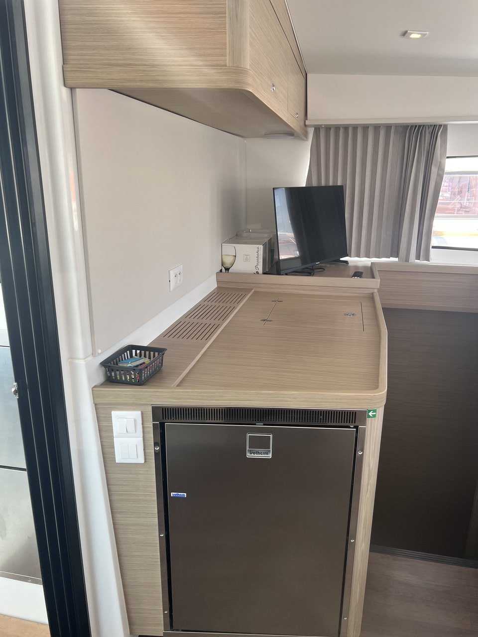 Photo #13 - Lagoon 42 - 4 + 2 cab. (Top Light) en Split - 64128