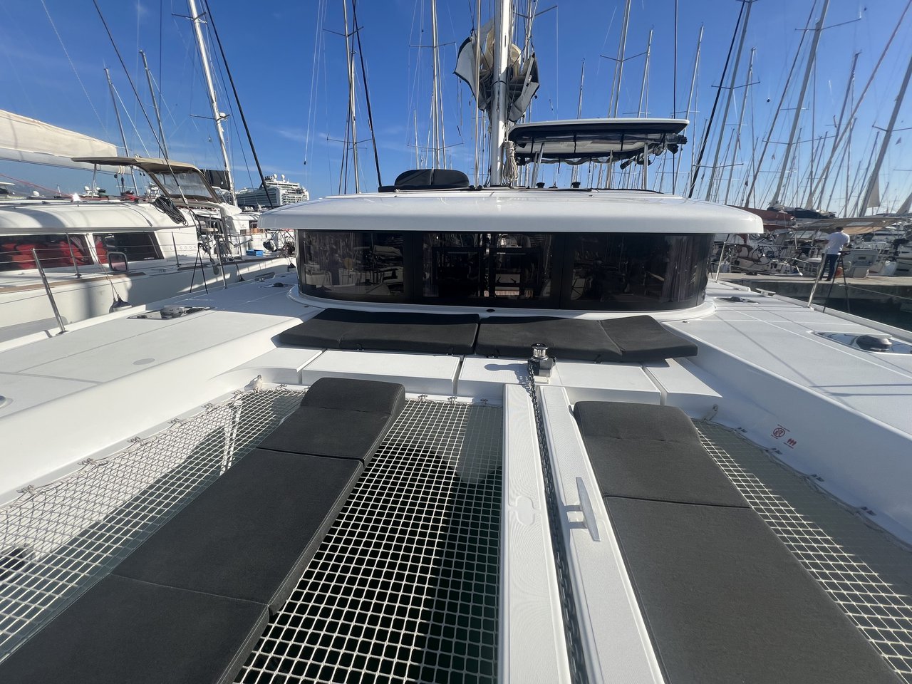 Photo #4 - Lagoon 42 - 4 + 2 cab. (Adventure) in Split - 64129