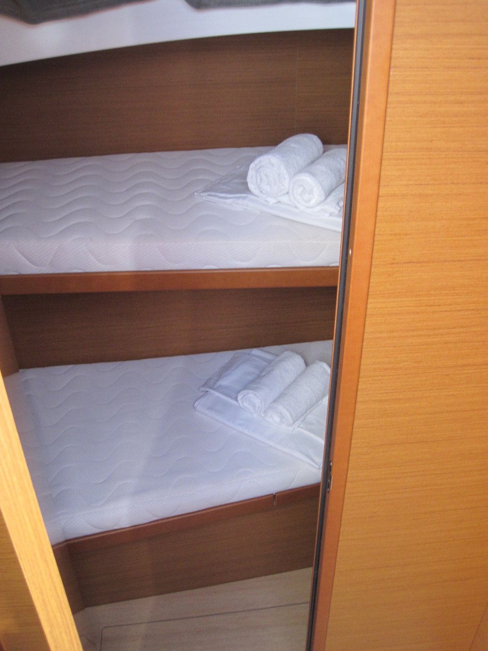 Photo #9 - Sun Odyssey 490 - 5 + 1 cab. (Teresa) en Capo d'Orlando - 64223