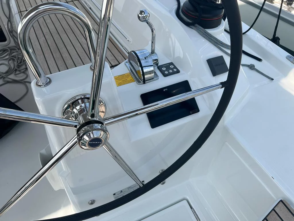 Oceanis 40.1 (Rosalba)  - 14