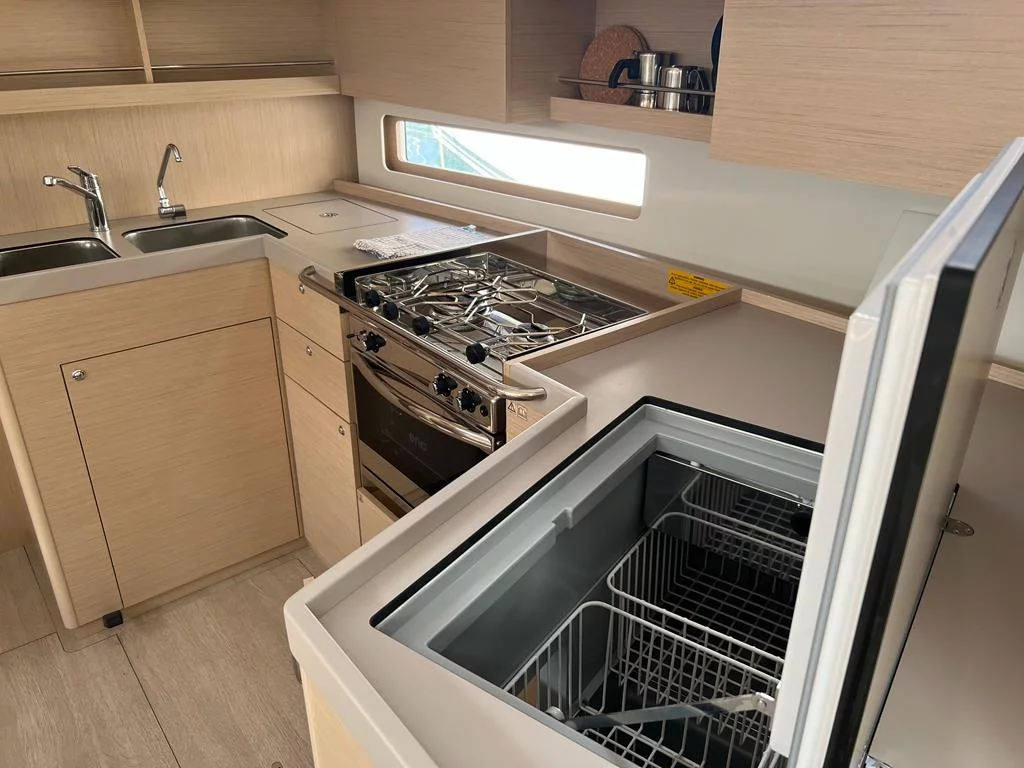 Oceanis 40.1 (Rosalba)  - 19