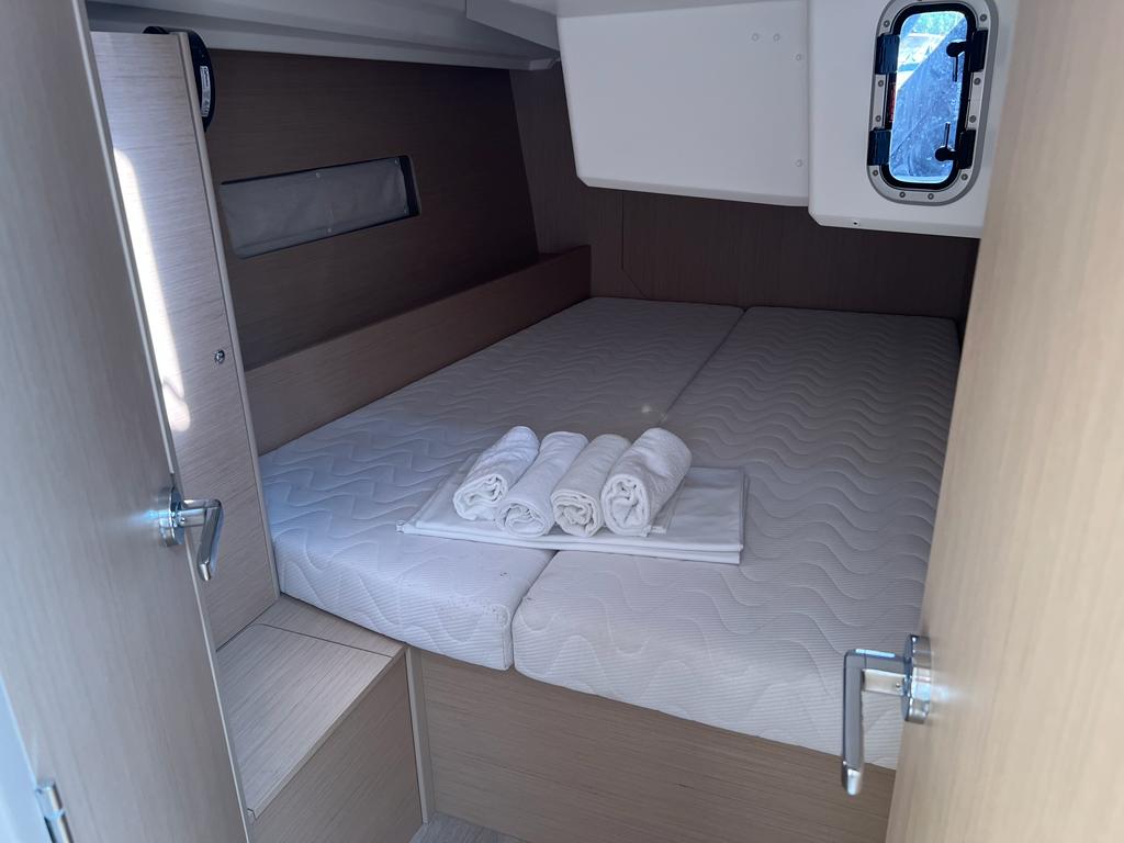 Photo #25 - Oceanis 40.1 (Rosalba) in Capo d'Orlando - 64226