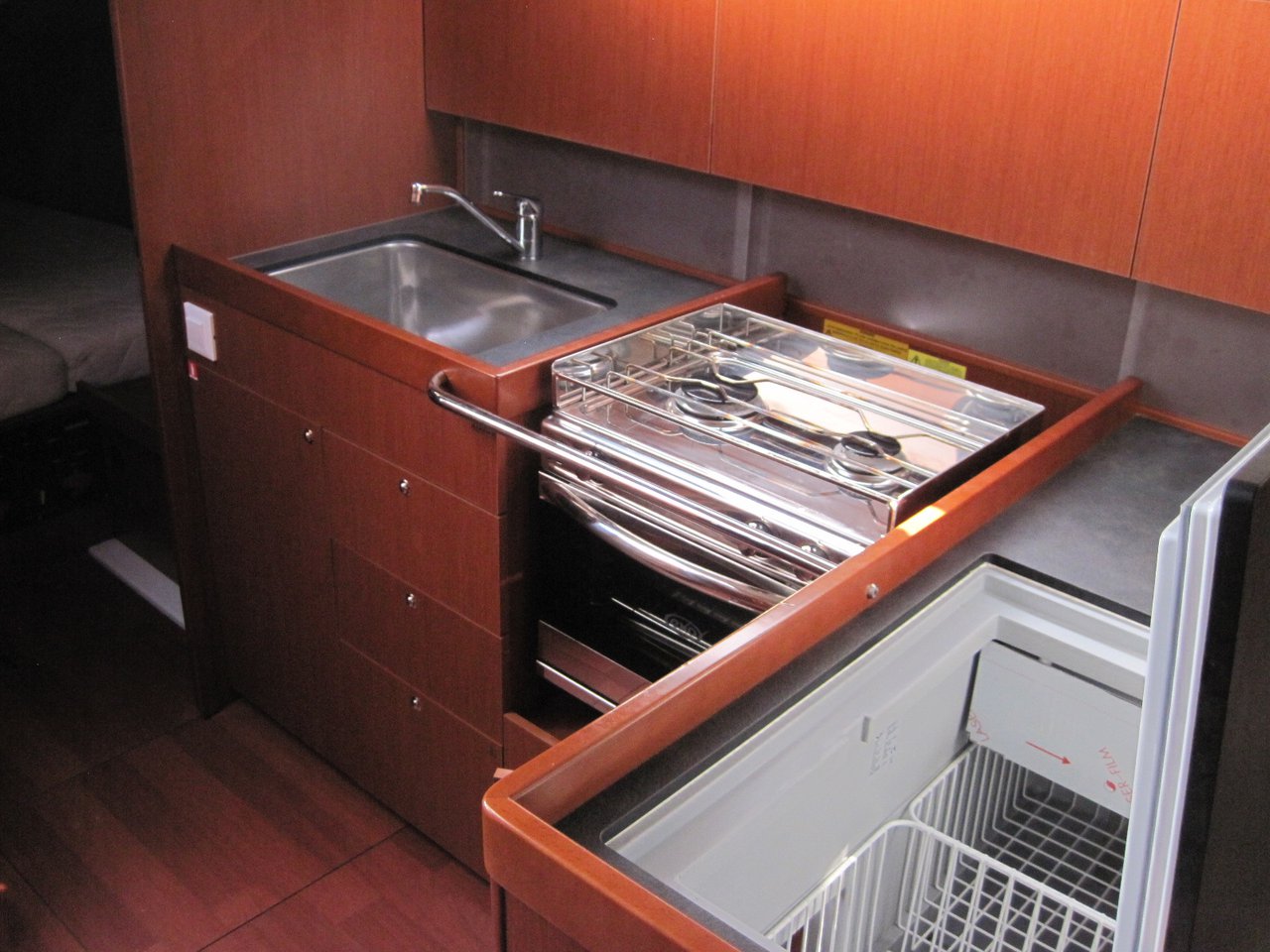 Photo #14 - Oceanis 41.1 (Stella) in Capo d'Orlando - 64227