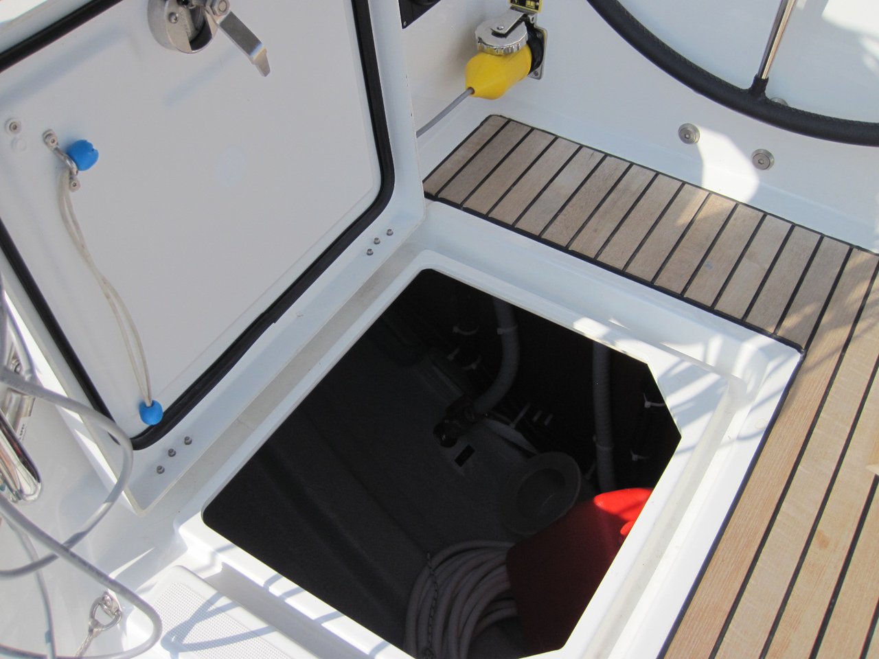 Photo #23 - Oceanis 41.1 (Stella) in Capo d'Orlando - 64227