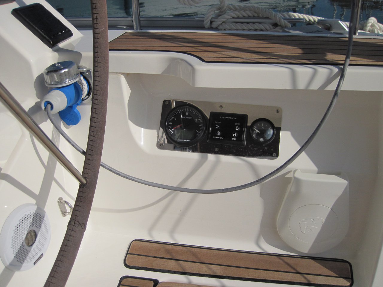 Photo #10 - Bavaria Cruiser 41 - 3 cab. (Vittoria) in Capo d'Orlando - 64229