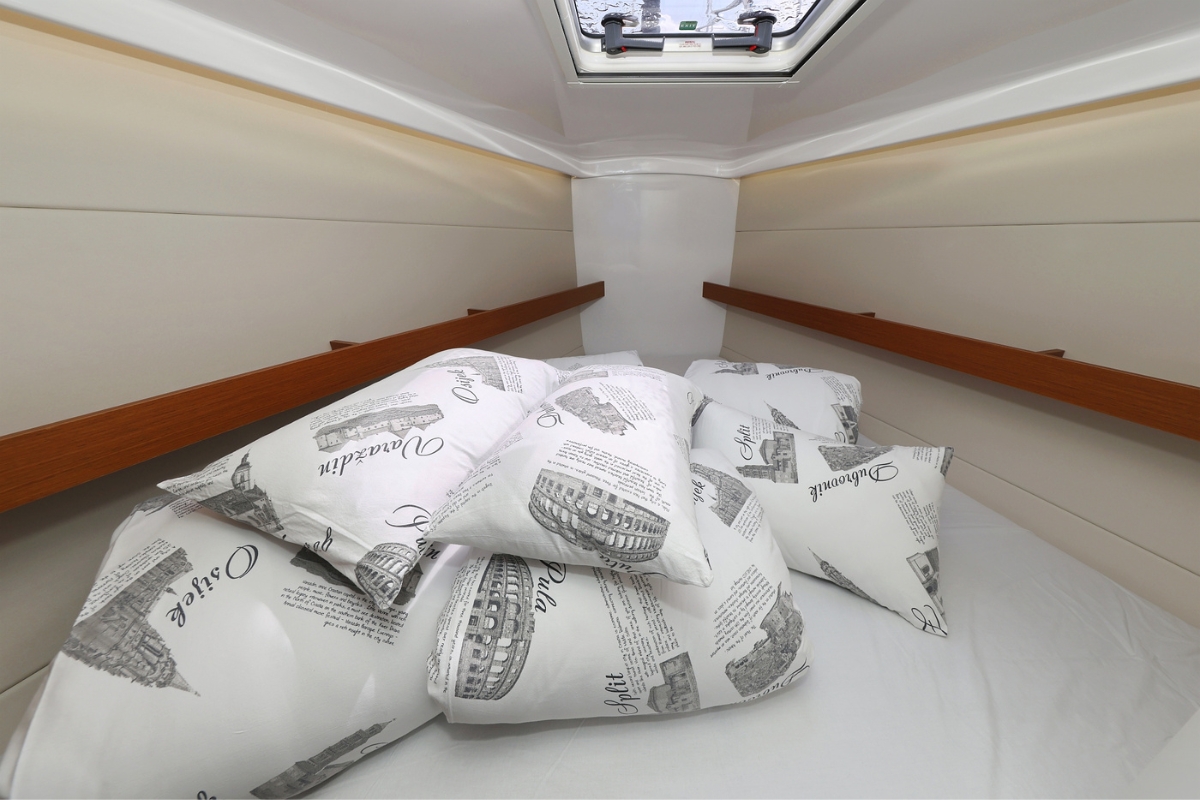 Photo #16 - First 36 (September) en Biograd - 64134