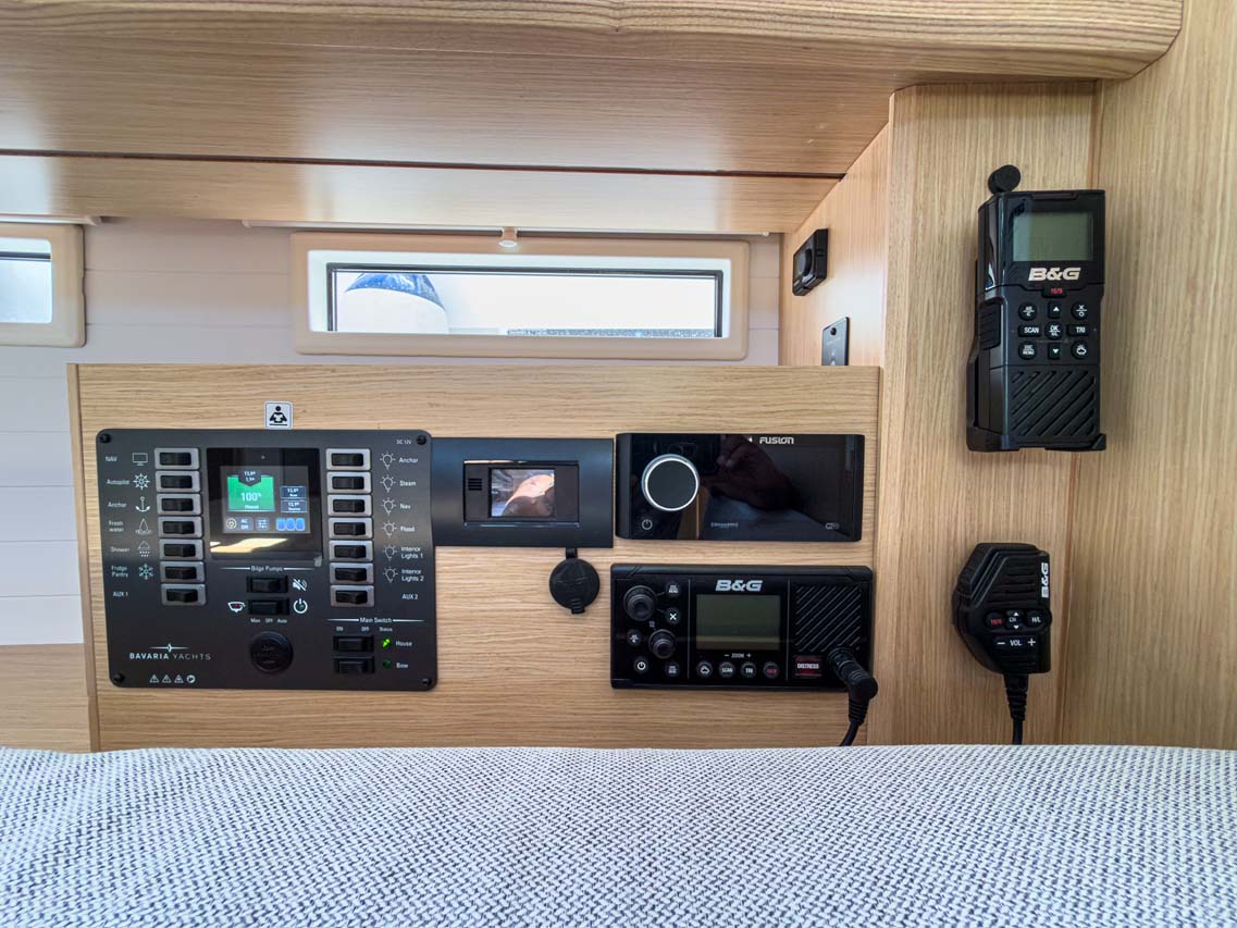 Bavaria Voyager 45 — photo 14