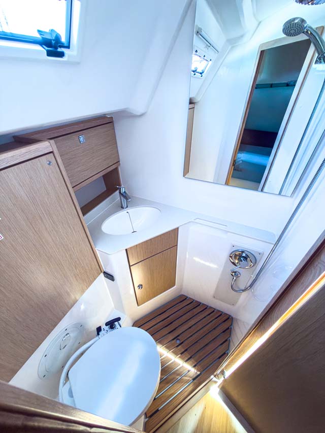 Bavaria Voyager 45 — photo 21