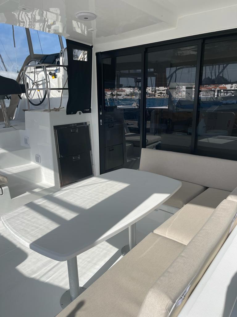 Photo #5 - Lagoon 42 Millenium (Slowdown) en Rogoznica - 64232