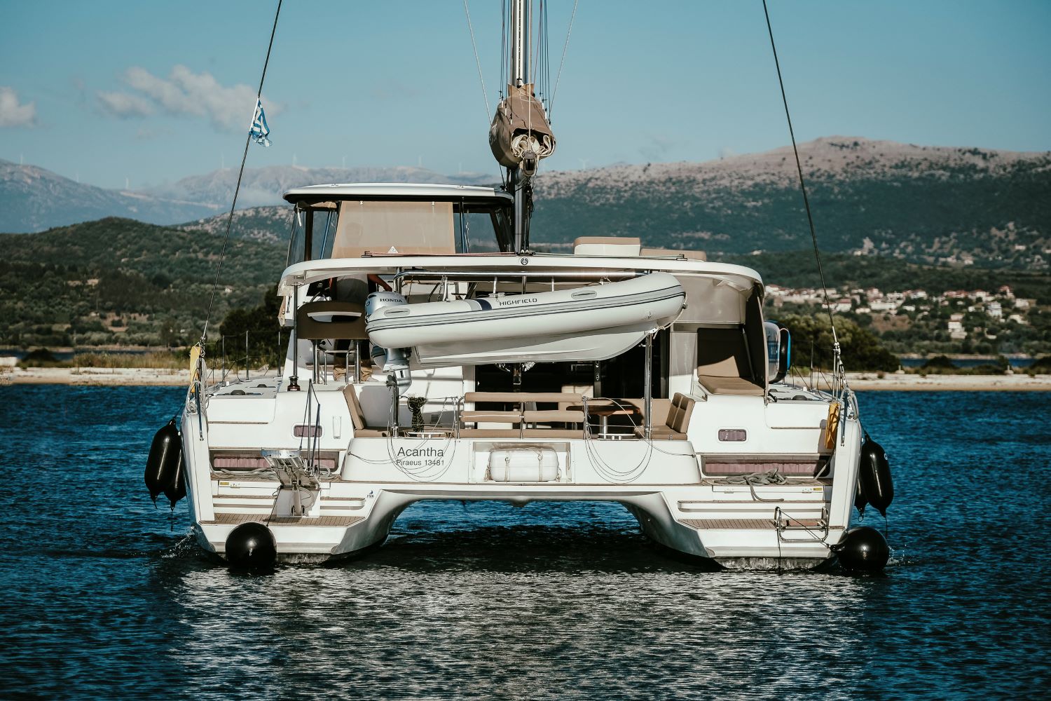 Lagoon 42 - 4 + 1 cab. — photo 7
