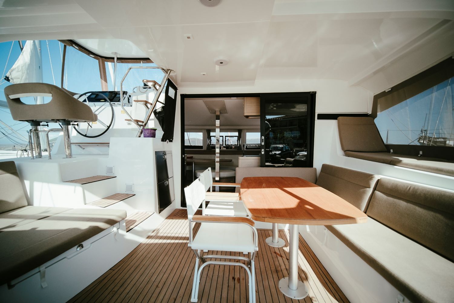 Lagoon 42 - 4 + 1 cab. — photo 13