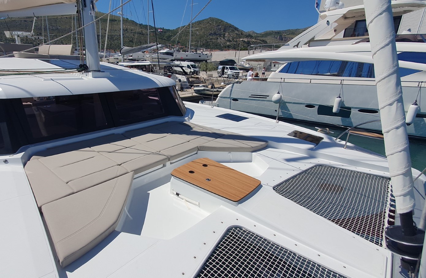 Fountaine Pajot FP 44 Quatuor - 4 + 2 cab. — photo 17