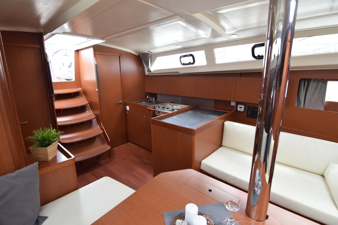 Photo #7 - Oceanis 41.1 (Norma) en Corfú - 44190