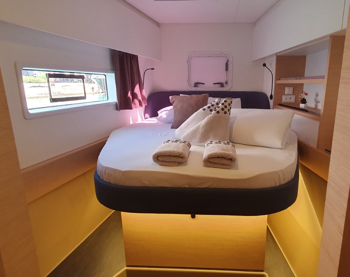Fountaine Pajot FP 44 Quatuor - 4 + 2 cab. — photo 35