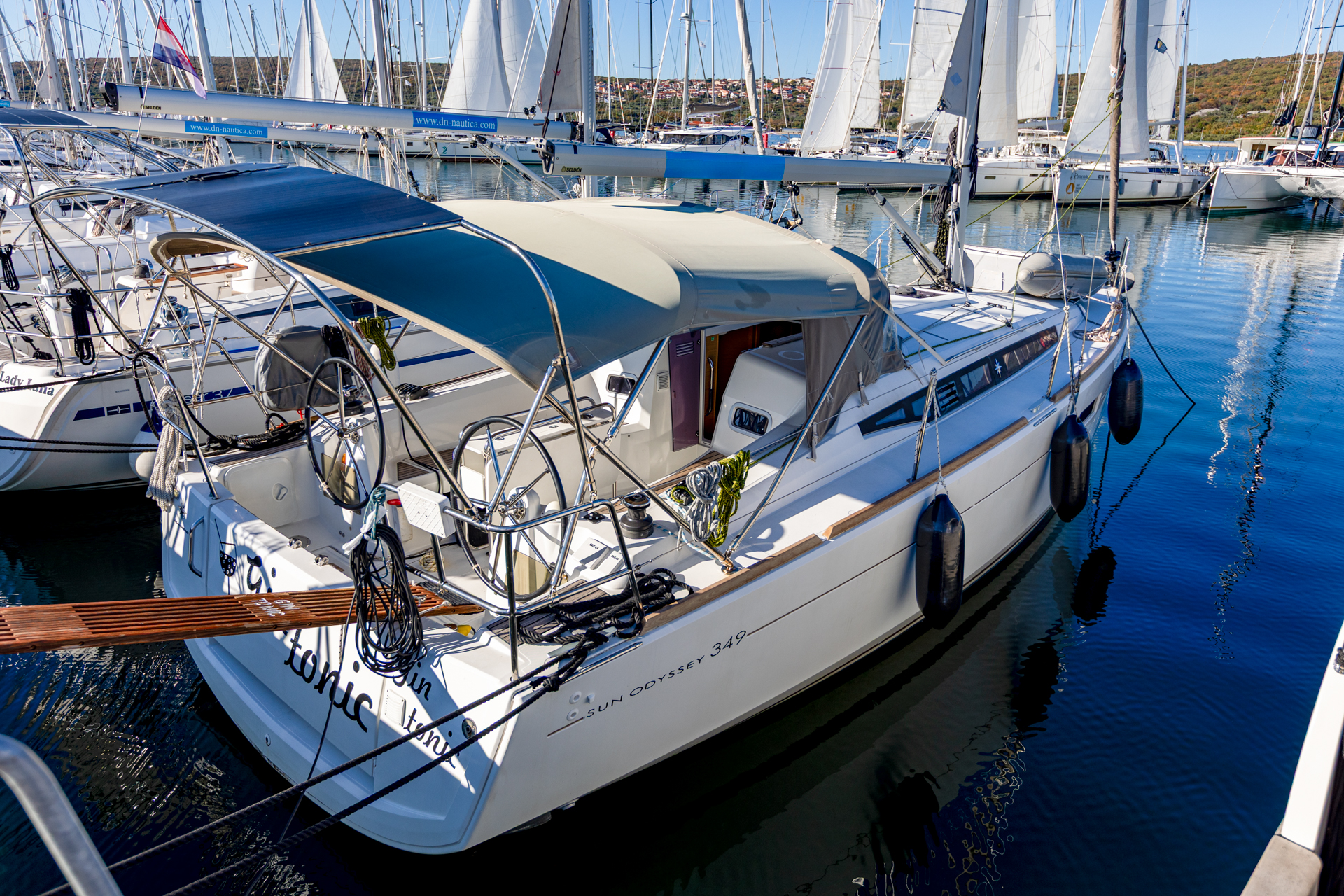 Sun Odyssey 349 - 3 cab. — photo 4