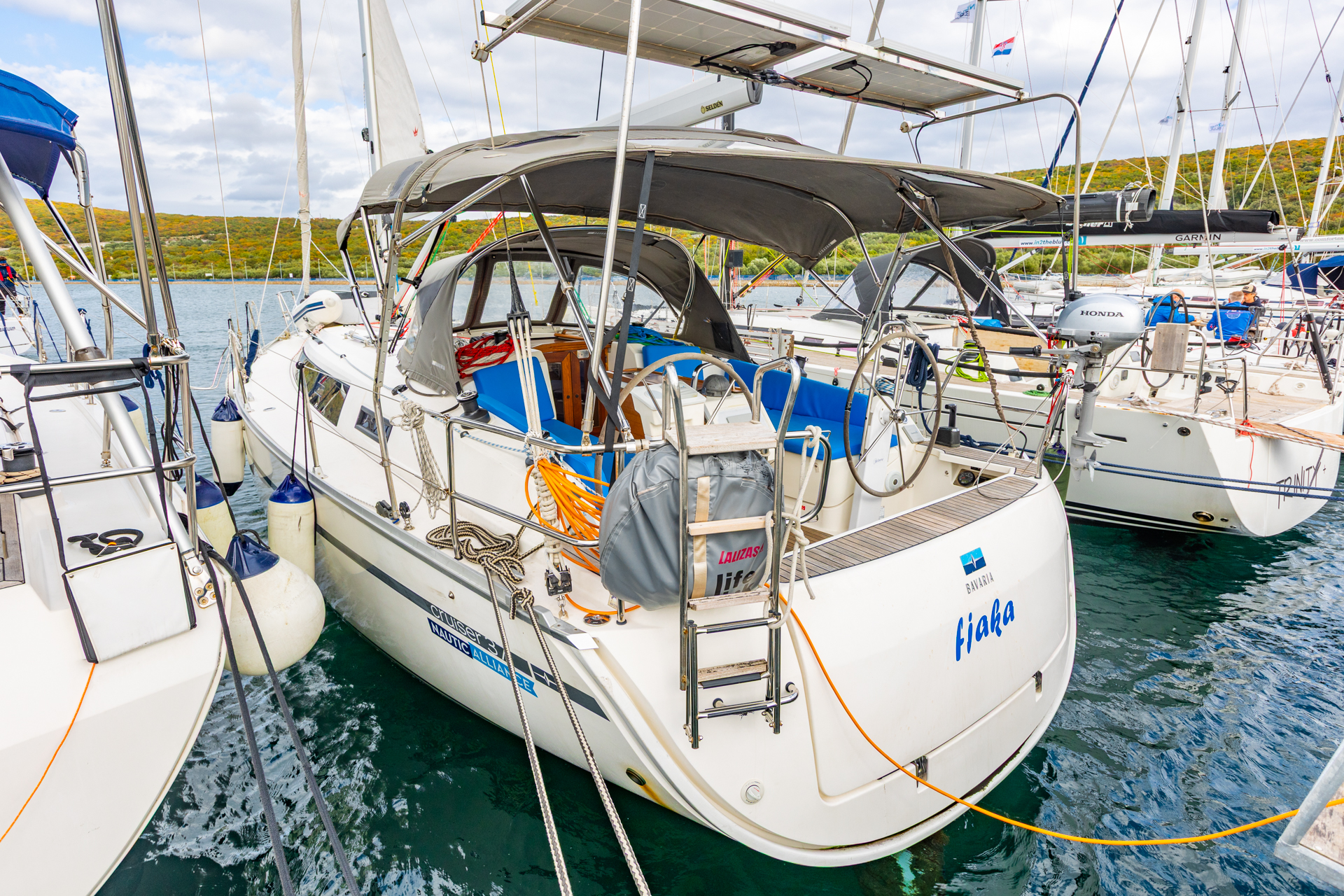 Bavaria Cruiser 37 - 3 cab. — photo 4