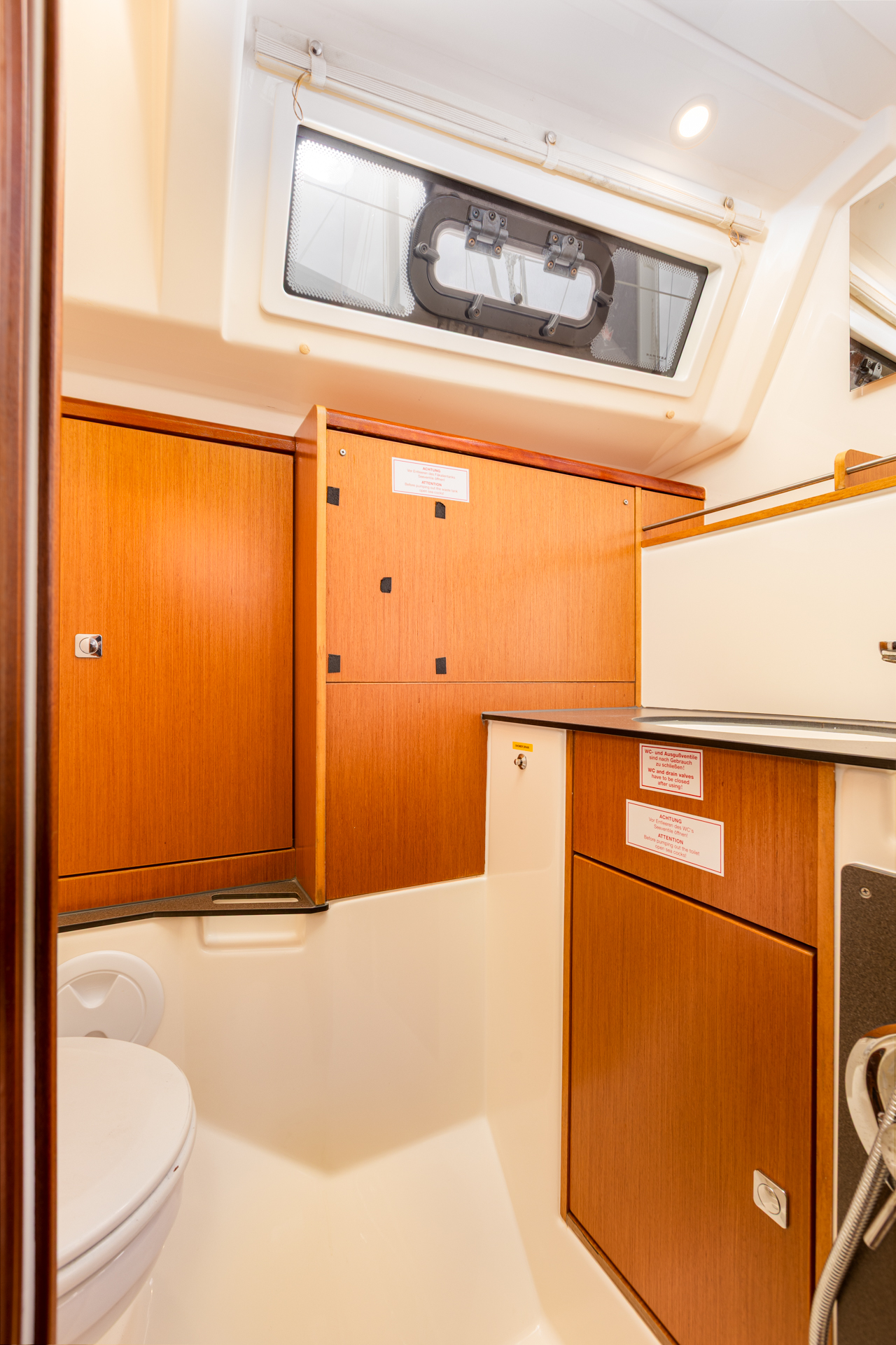 Bavaria Cruiser 37 - 3 cab. — photo 15