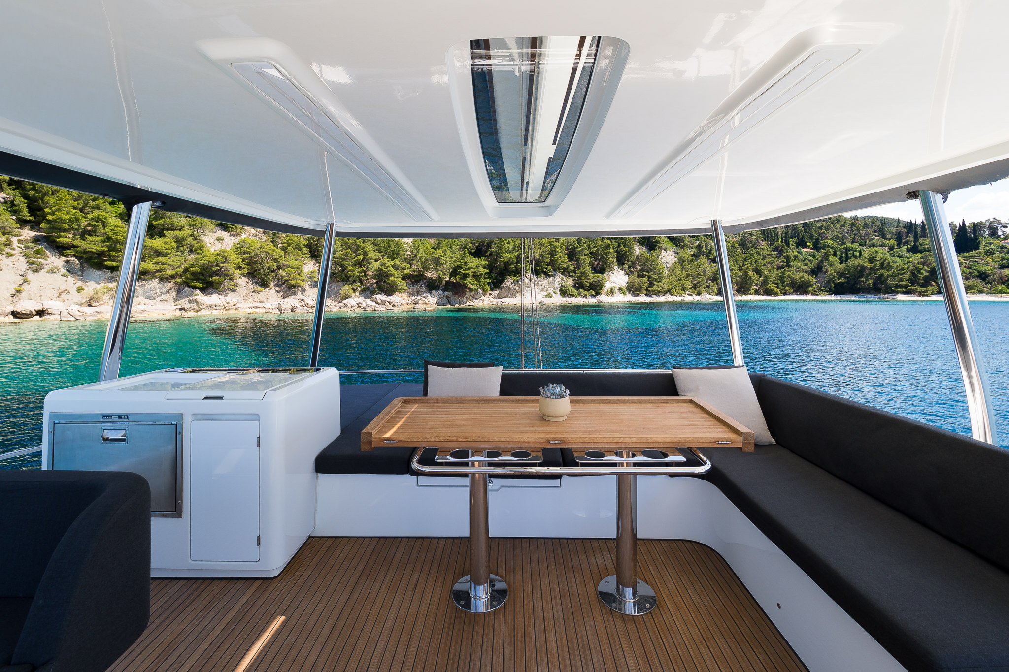 Lagoon 55 - 4 + 2 cab. — photo 10