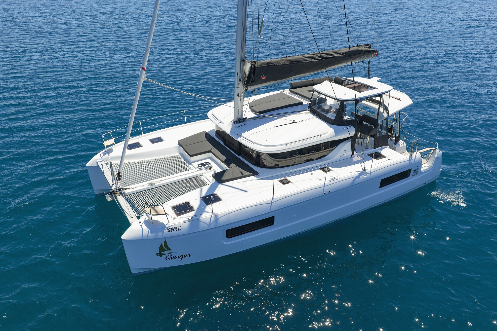 Lagoon 43 - 4 + 2 cab. — photo 9