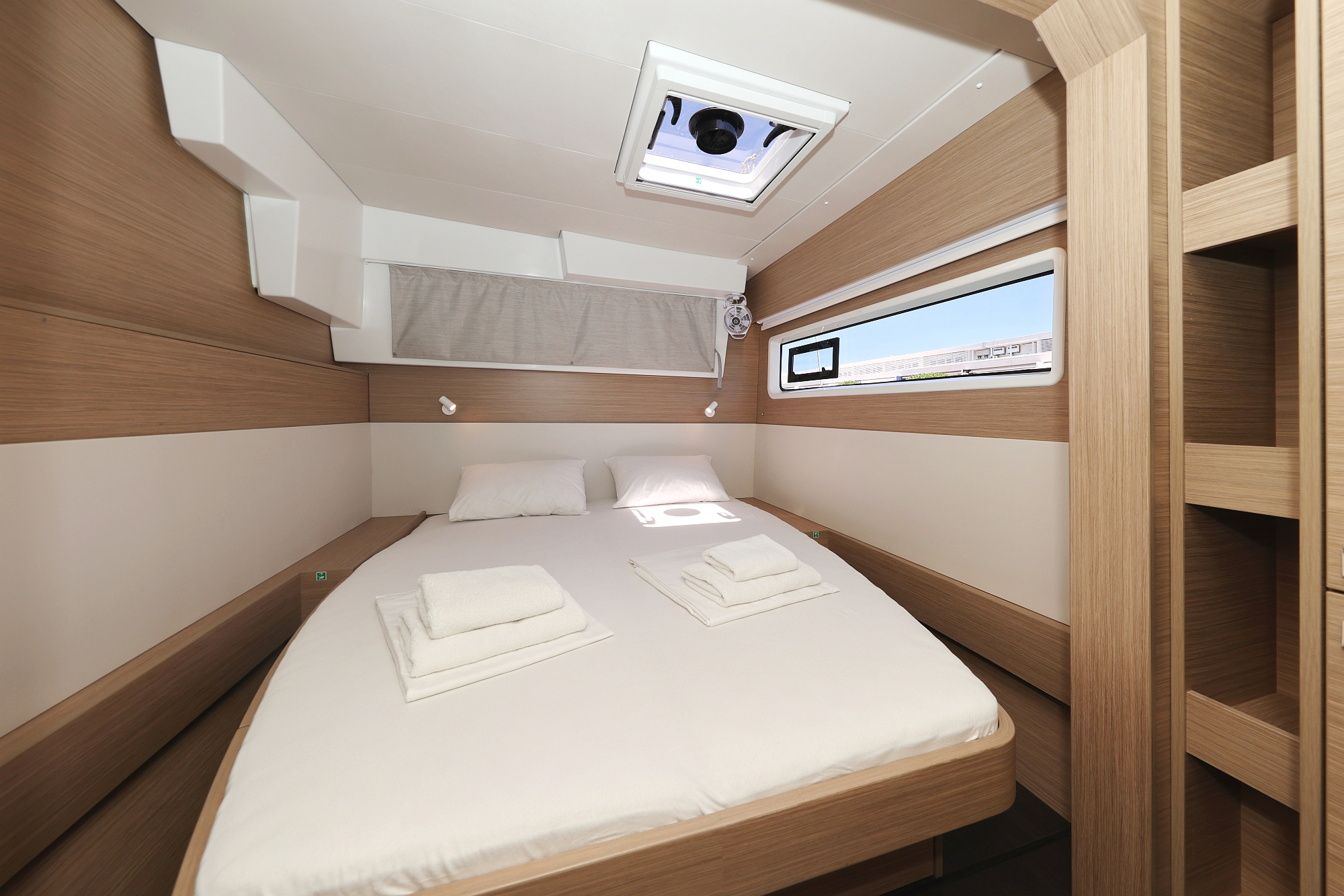 Lagoon 43 - 4 + 2 cab. — photo 81