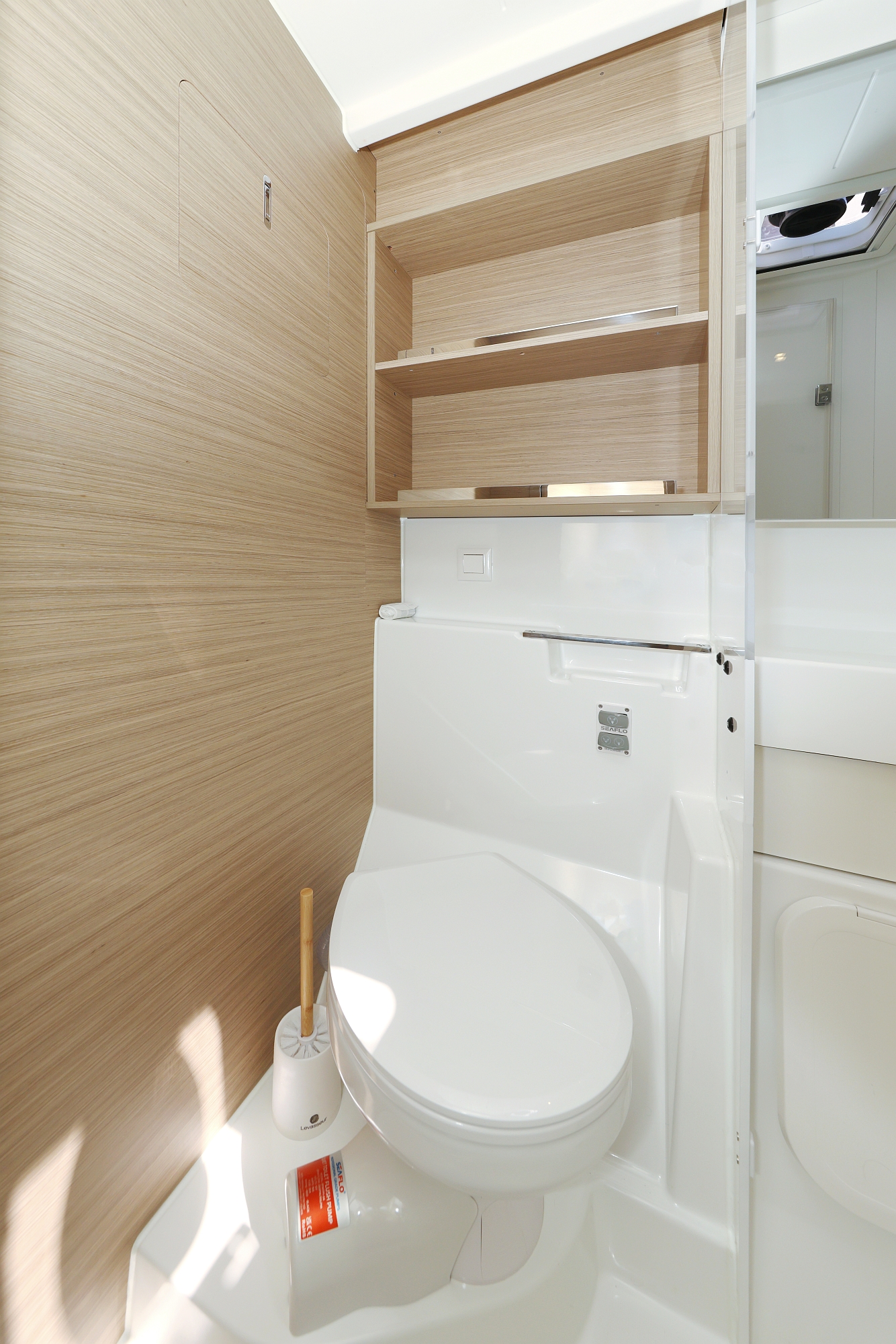 Lagoon 43 - 4 + 2 cab. — photo 89